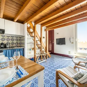 https://i-merli-sullacqua-suite.palermohotels.org